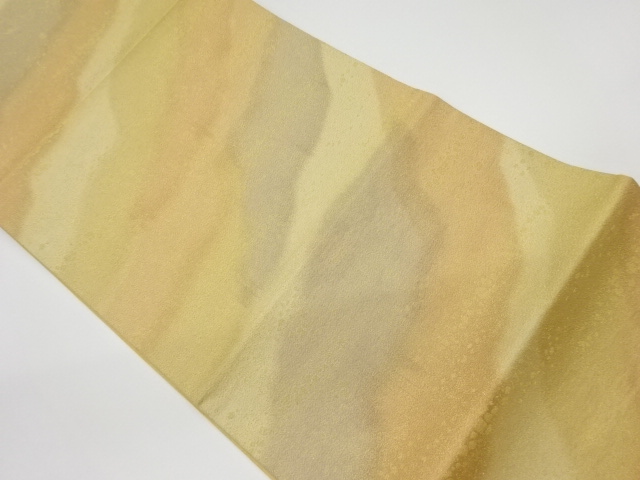 リサイクル　砂子綴れ道長取りに色紙散らし模様織出し全通袋帯